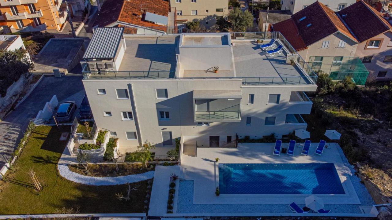 R&R Residence Podstrana Bagian luar foto