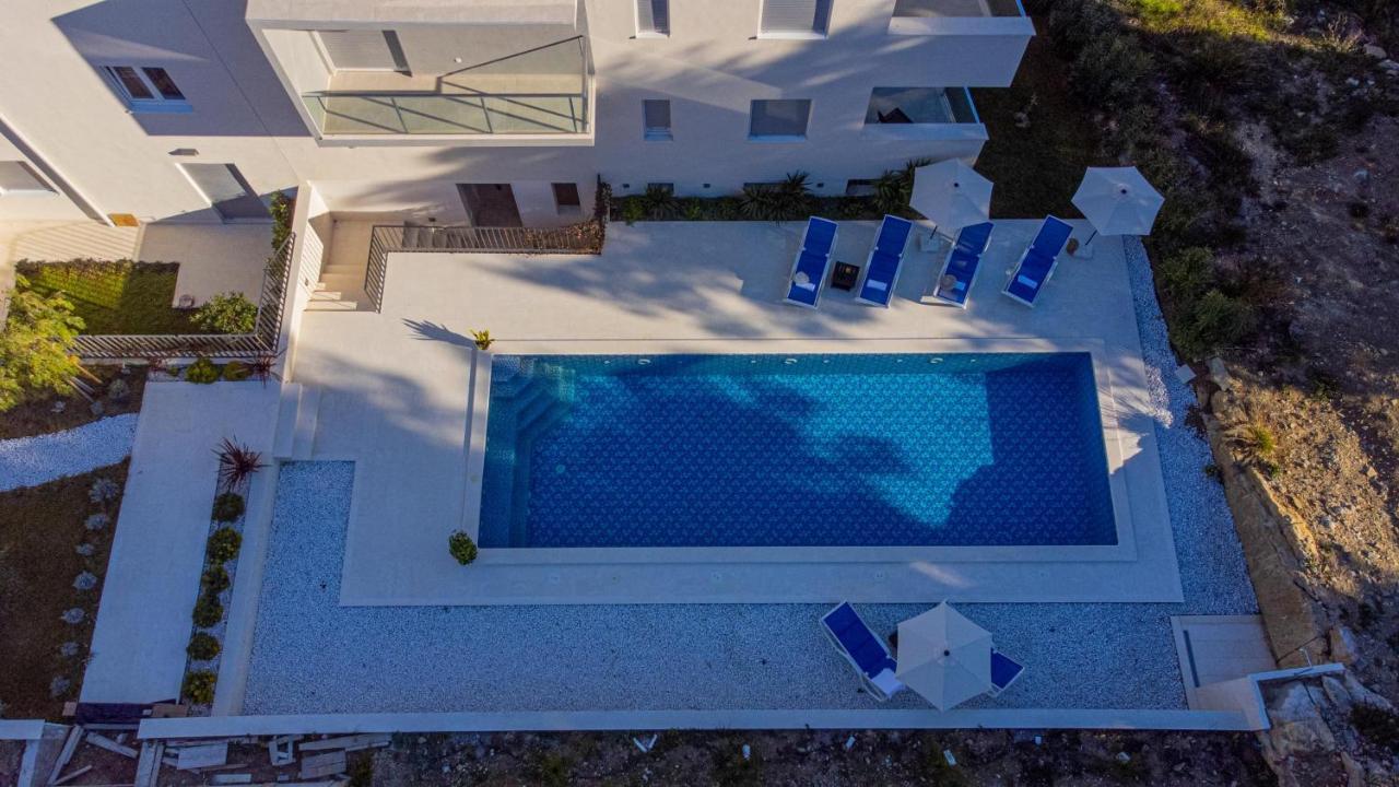 R&R Residence Podstrana Bagian luar foto