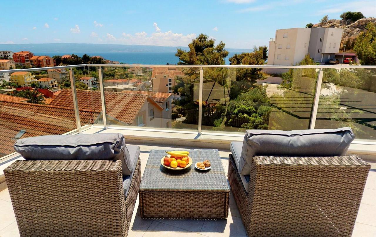 R&R Residence Podstrana Bagian luar foto