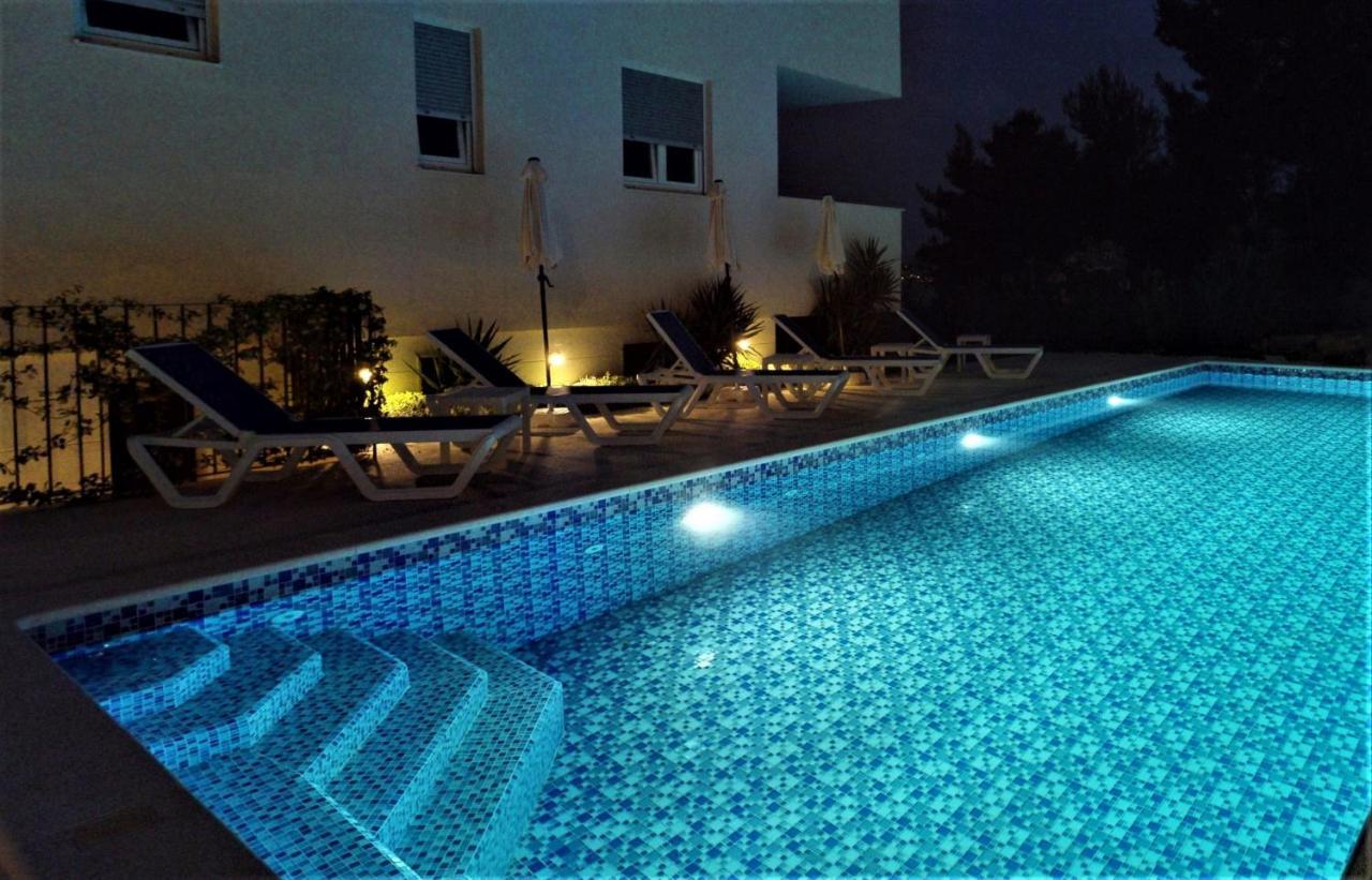 R&R Residence Podstrana Bagian luar foto