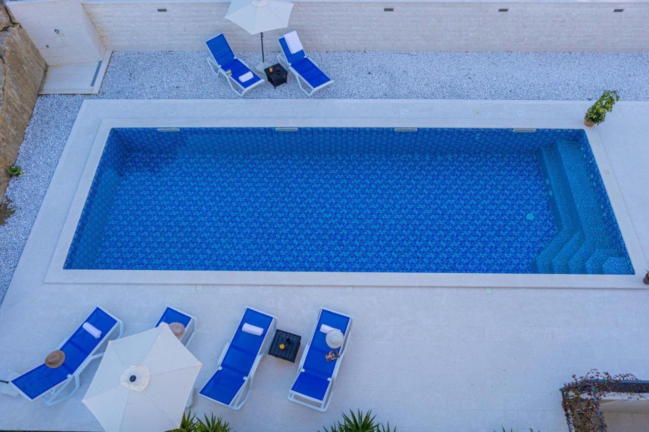 R&R Residence Podstrana Bagian luar foto